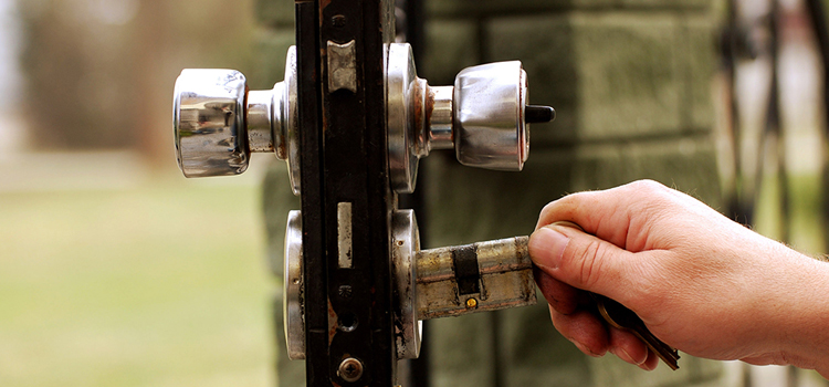 front door latch repair Melbourne